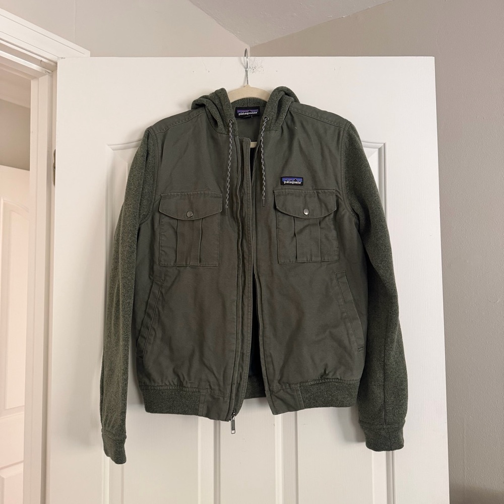 Patagonia Men's Forest Green Field Jacket